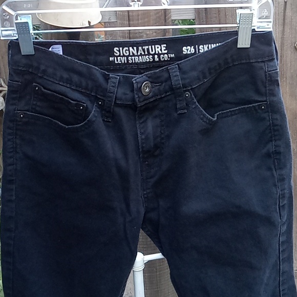 Men's or junior jeans 28-30 good condition black s26- skinny signature by Levi's - Picture 6 of 14